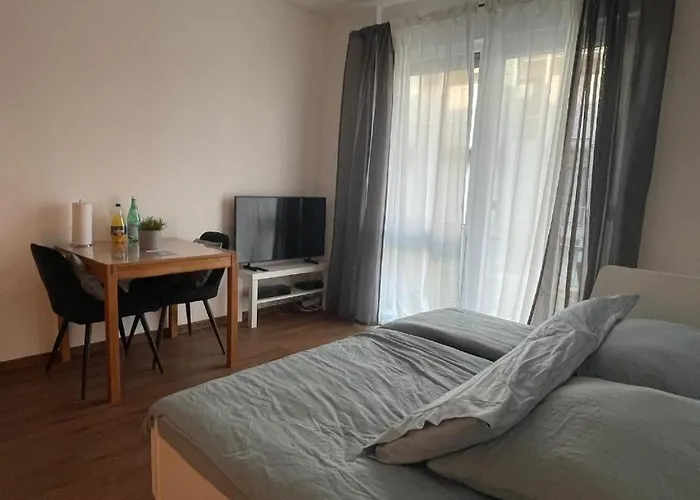 Emperors Baths - Cozy Modern Lägenhet *